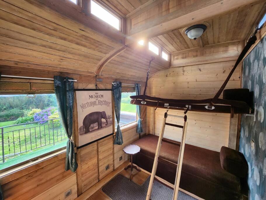 L'Express Voiture-Salon N°14630 Villa Sierville ภายนอก รูปภาพ